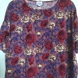 Lularoe Irma shirt- great pattern!!